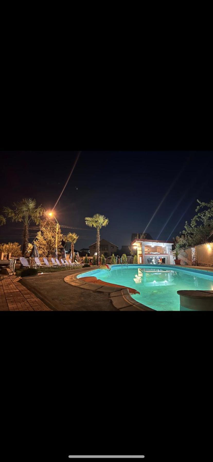 Hypnotic Villa Питешти Экстерьер фото